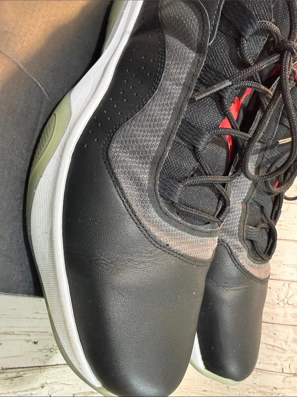 Nike Air Jordan Men's Black and Red CMFT Low-Top Sneakers Size 15